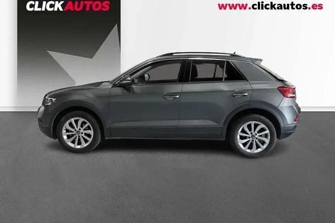 Usado VW T-Roc Life 151 CV (111 kW) 2024 Gris SUV