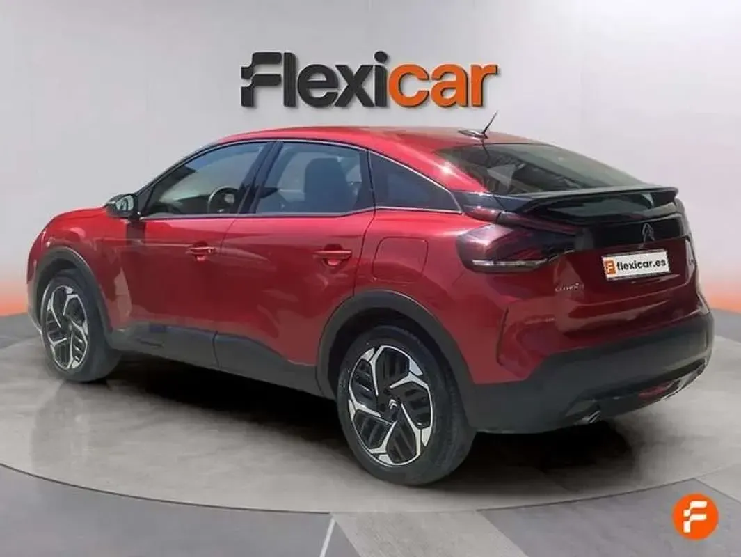 Usado Citroën C4 Feel 131 CV (96 kW) 2023 Rojo SUV