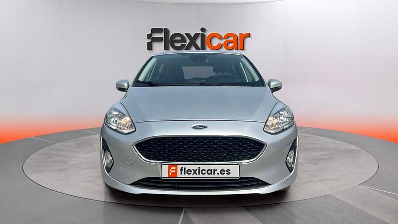 Usado Ford Fiesta Business Edition 125 CV (91 kW) 2019 Gris Utilitario