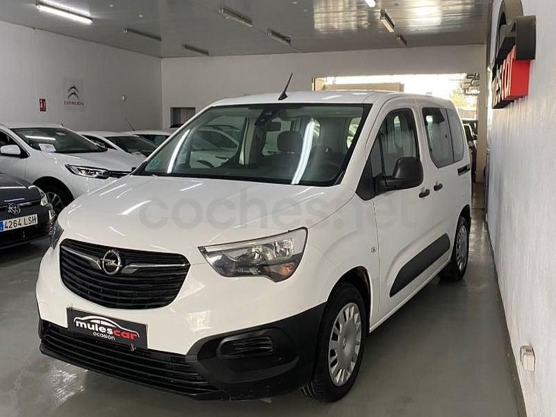Usado Opel Combo Life Edition 102 CV (75 kW) 2021 Blanco Monovolumen
