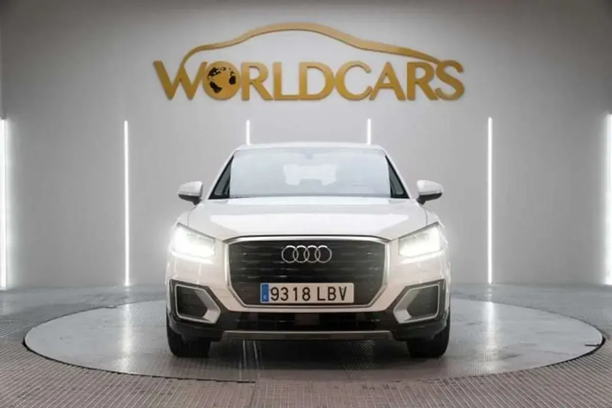 Usado Audi Q2 Design 116 CV (85 kW) 2019 Blanco SUV