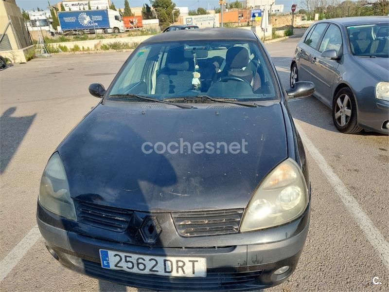 Negro Usado 2005 Renault Clio II Berlina | 1700 € (Super precio) - Imagen 1/4