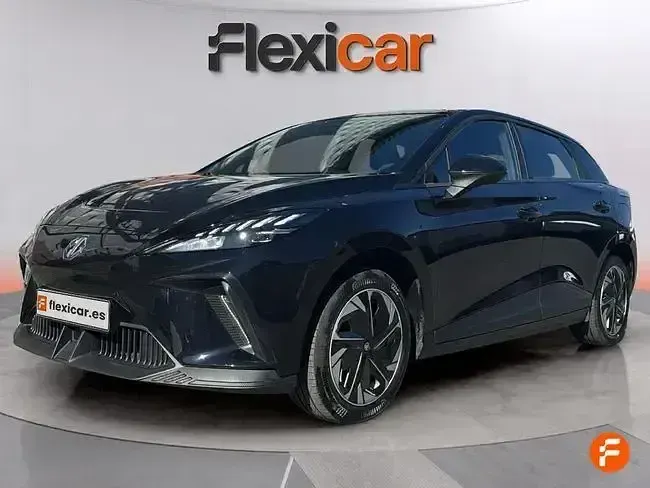 Usado MG MG5 EV 125 kW (170 CV) 2023 Negro Familiar