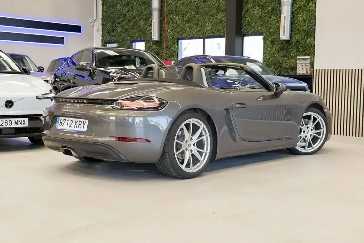 Usado Porsche Boxster 300 CV (220 kW) 2018 Gris