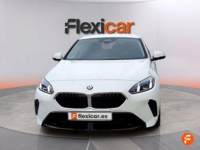 Usado BMW 120 163 CV (119 kW) 2025 Blanco Utilitario