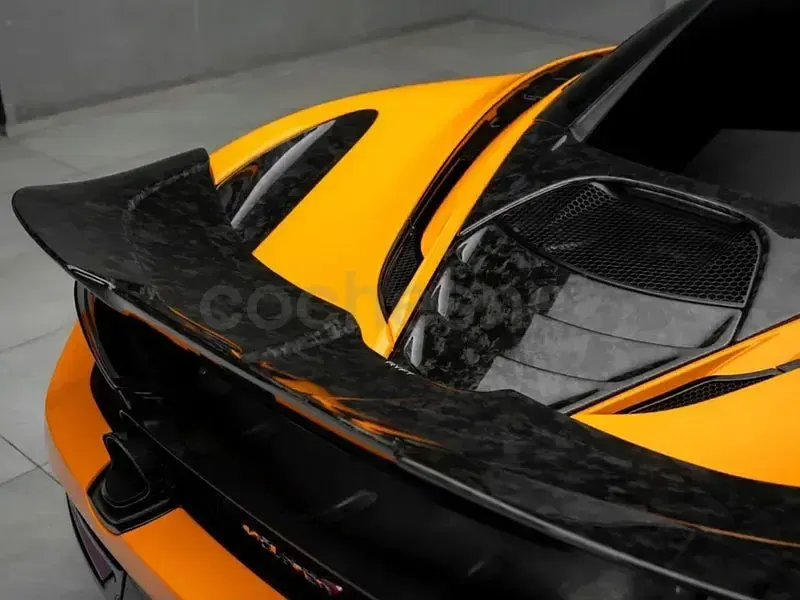 Usado McLaren 750S 750 CV (551 kW) 2025 Naranja Descapotable