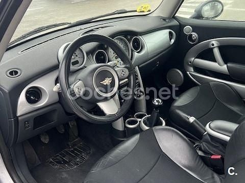 Usado Mini Cooper 115 CV (84 kW) 2005 Gris / plata Utilitario