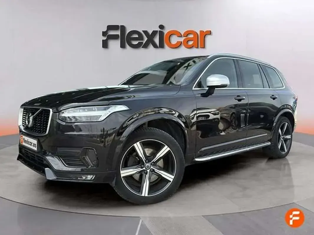 Używany Volvo XC90 R-Design 235 KM (172 kW) 2018 Czarny SUV