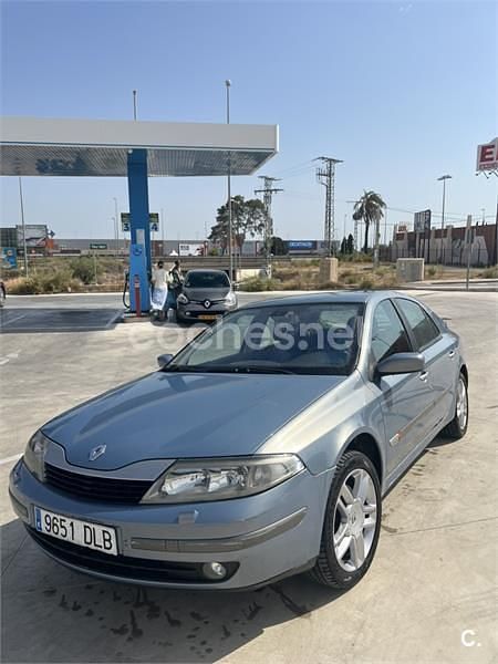 Azul Usado 2005 Renault Laguna II Privilege Berlina | 3500 € - Imagen 1/4