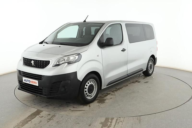 Usado Peugeot Expert 115 CV (84 kW) 2017 Gris Van