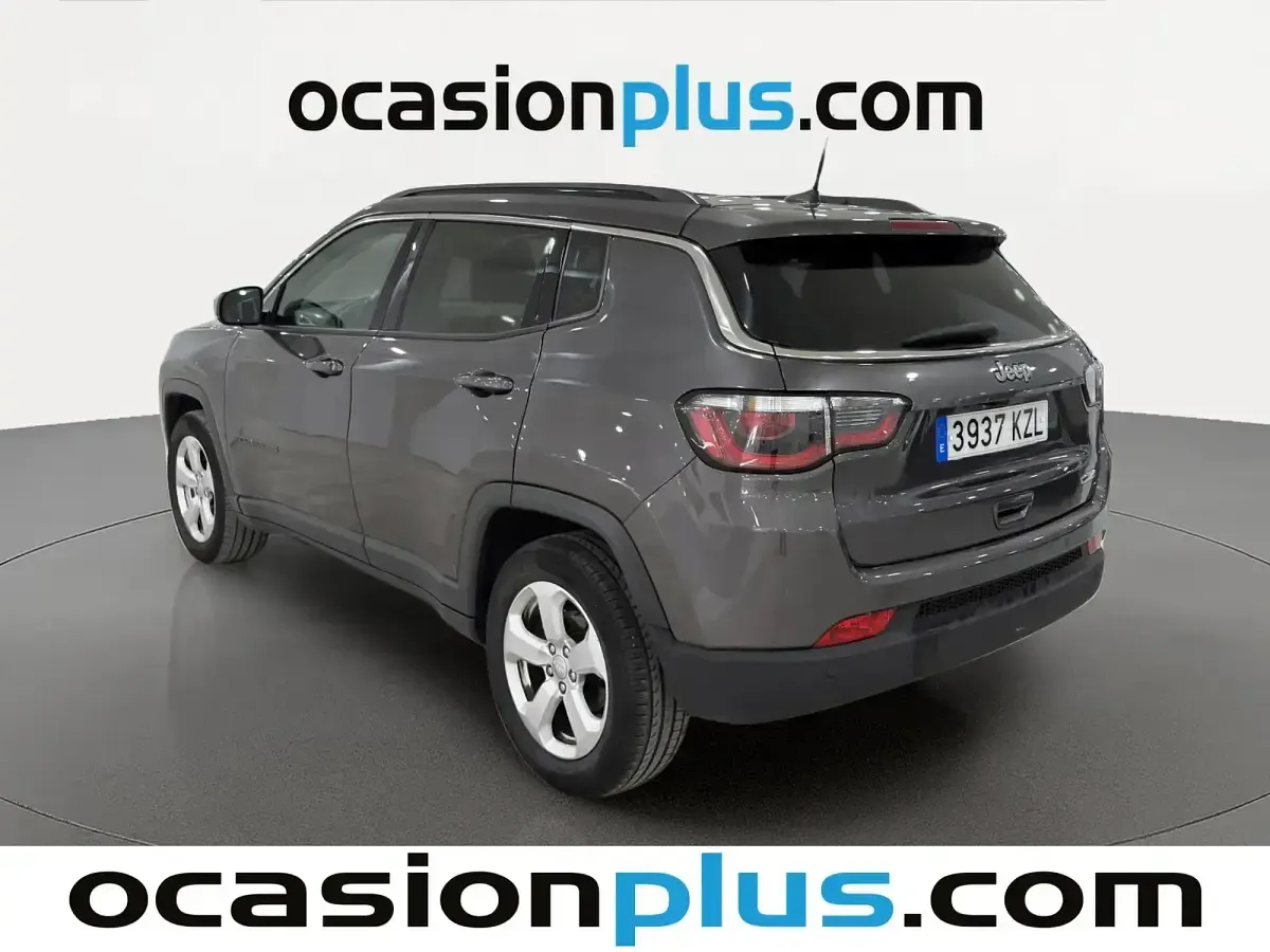 Usado Jeep Compass Longitude 140 CV (102 kW) 2019 Gris SUV