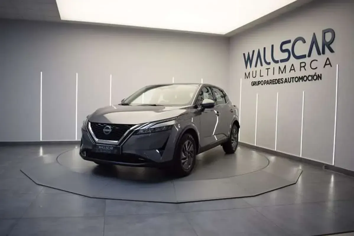 Usado Nissan Qashqai Acenta 158 CV (116 kW) 2024 Gris SUV