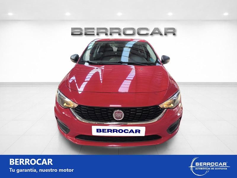 Usado Fiat Tipo Business 95 CV (69 kW) 2018 Rojo