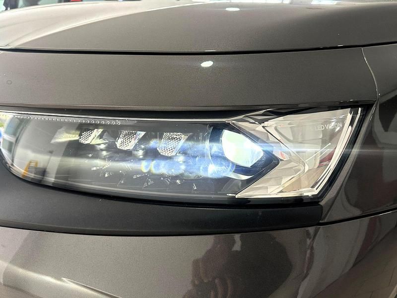 Usado DS Automobiles DS7 Crossback Performance 180 CV (132 kW) 2020 Gris SUV