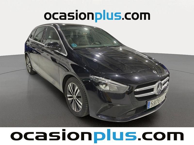 Usado Mercedes B180 116 CV (85 kW) 2021 Negro Monovolumen