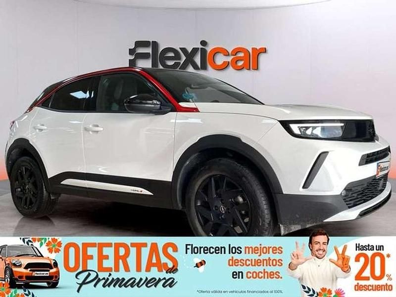 Usado Opel Mokka GS Line 131 CV (96 kW) 2022 Blanco SUV