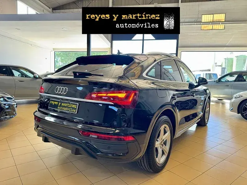 Usado Audi Q5 Sportback Advanced Plus 163 CV (119 kW) 2022 Negro SUV