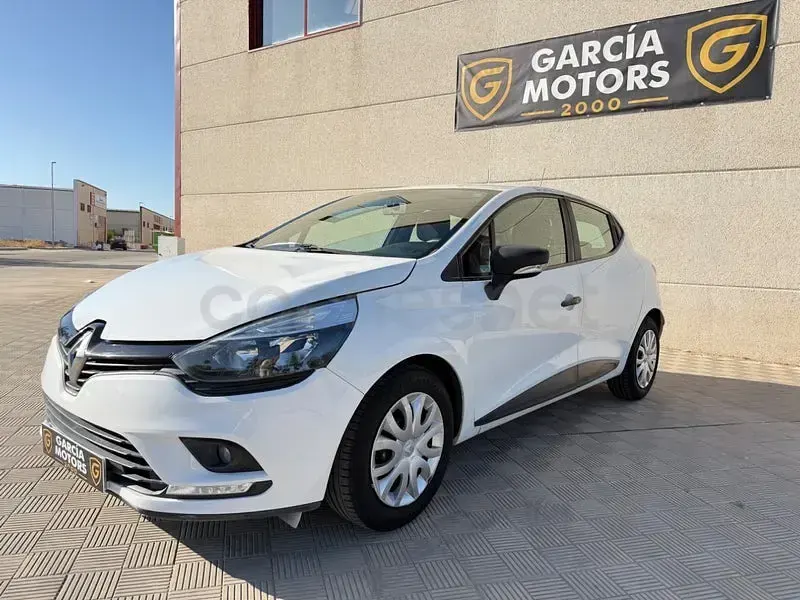 Usado Renault Clio IV Business 75 CV (55 kW) 2018 Blanco Berlina