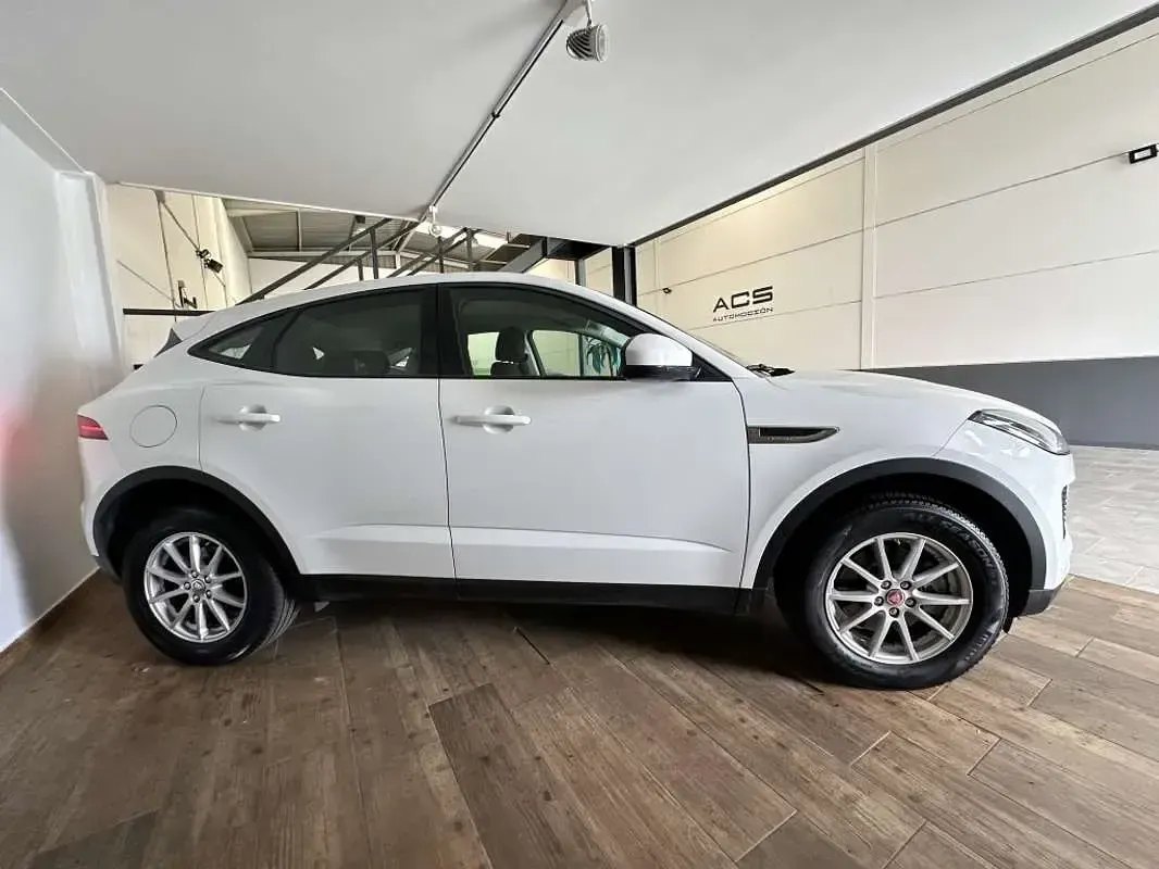 Usado Jaguar E-Pace S 150 CV (110 kW) 2020 Blanco SUV