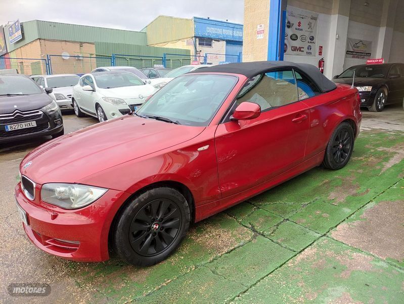 Usado BMW 120 Cabriolet 2010 Rojo Descapotable
