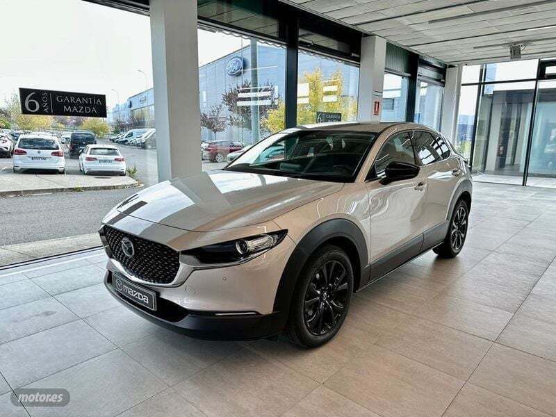 Usado 2025 Mazda CX-30 Homura-Line SUV | 27.900 € - Imagen 1/4
