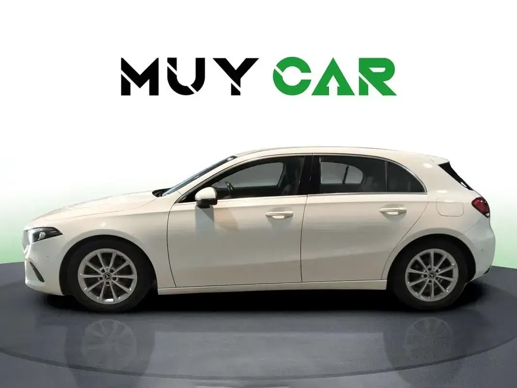 Usado Mercedes A180 116 CV (85 kW) 2019 Blanco Utilitario