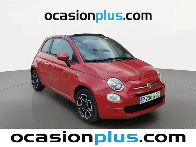 Usado Fiat 500C Club 70 CV (51 kW) 2023 Rojo Descapotable