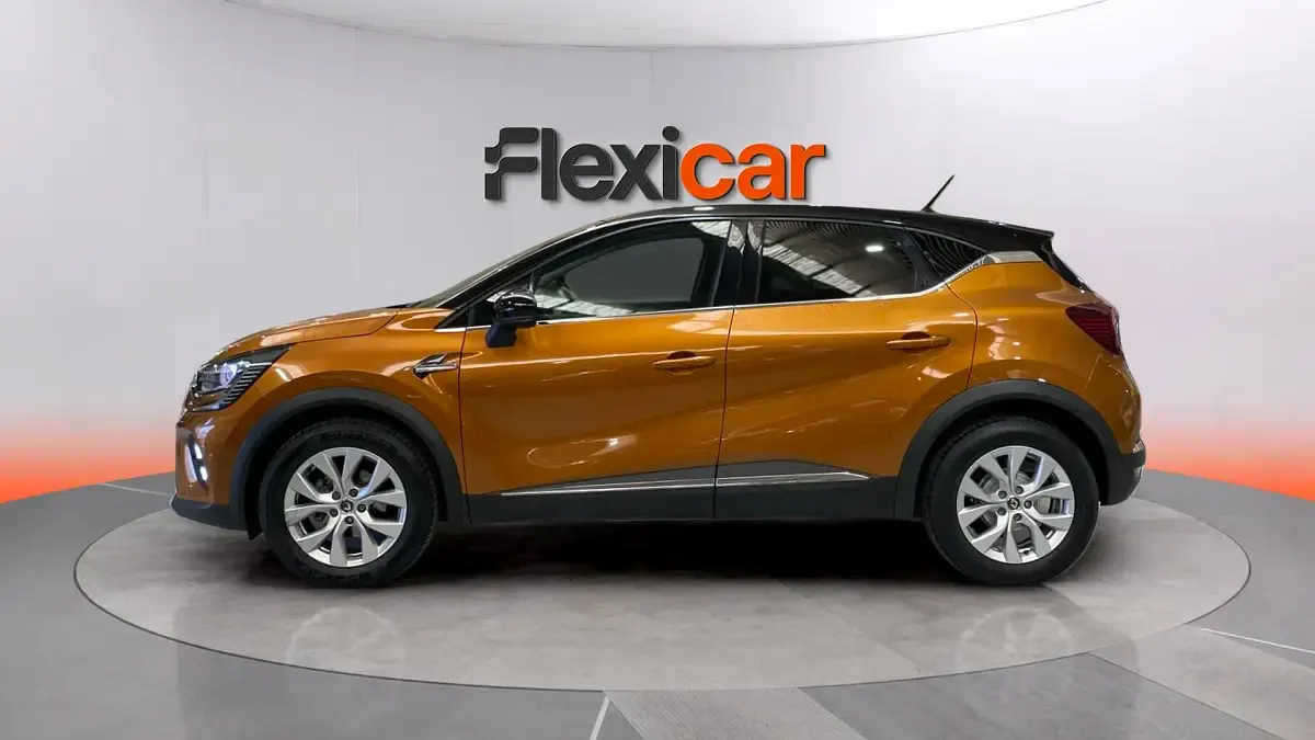Usado Renault Captur Zen 90 CV (66 kW) 2020 Naranja SUV