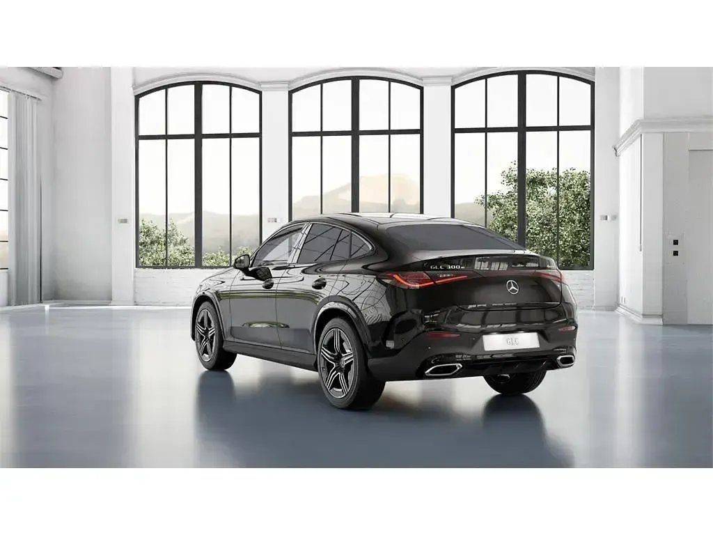 Nuevo Mercedes GLC300e 313 CV (230 kW) 2025 Negro obsidiana SUV