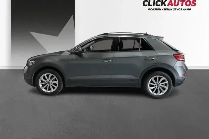 Usado VW T-Roc Life 151 CV (111 kW) 2024 Gris SUV
