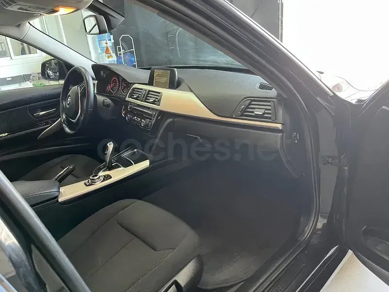 Usado BMW 320 Efficient Dynamics 163 CV (119 kW) 2017 Negro Berlina