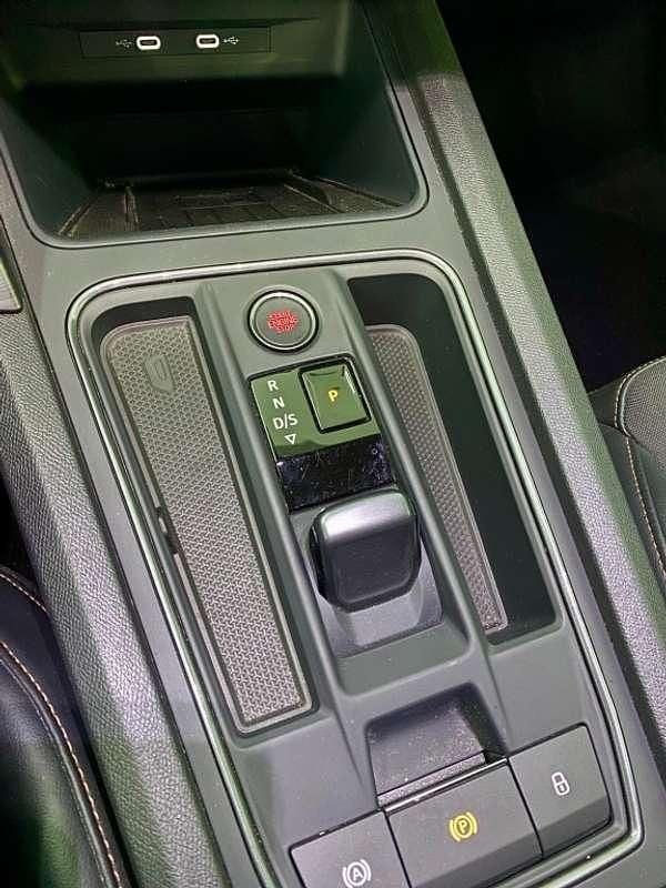 Usado Cupra Formentor 150 CV (110 kW) 2023 Gris SUV
