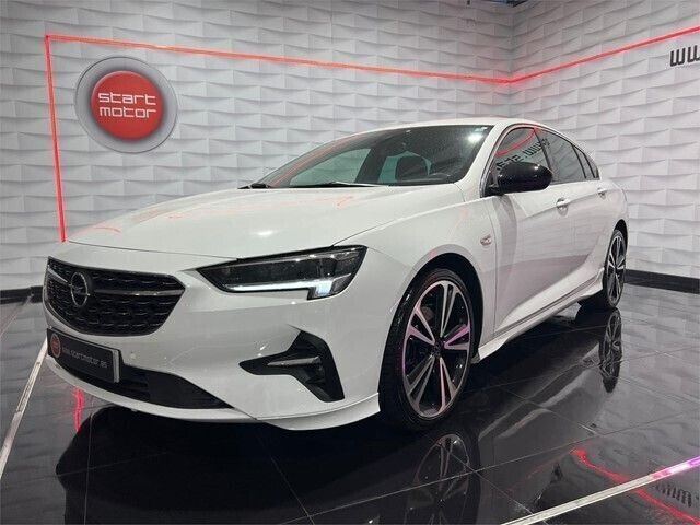 Blancoblanco Usado 2021 Opel Insignia Berlina | 15.900 € (Precio justo) - Imagen 1/4