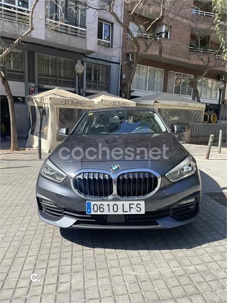 Usado BMW 116 116 CV (85 kW) 2020 Gris / plata Utilitario