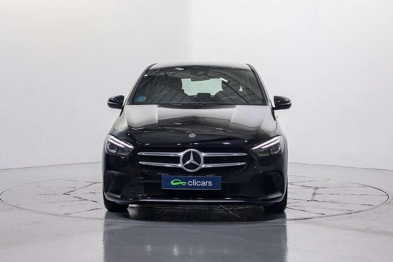 Usado Mercedes B200 150 CV (110 kW) 2020 Negro Monovolumen