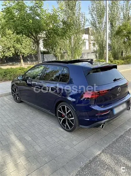 Usado VW Golf VIII GTI 245 CV (180 kW) 2023 Azul Berlina