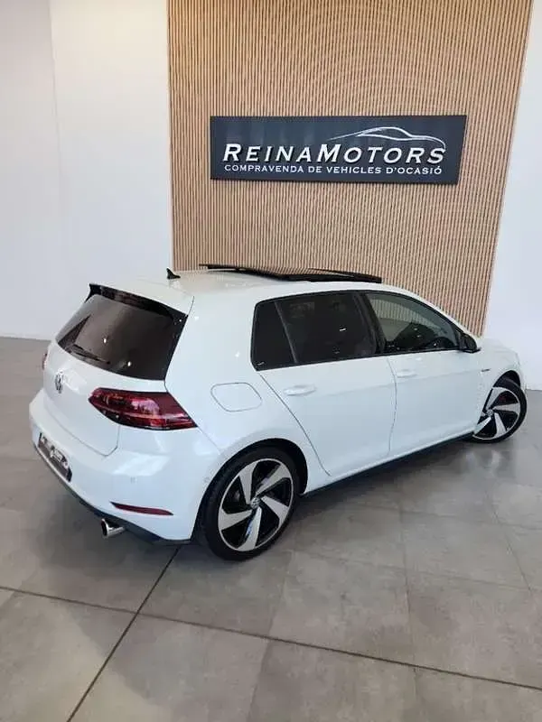 Usado VW Golf VII GTI 230 CV (169 kW) 2017 Blanco Utilitario