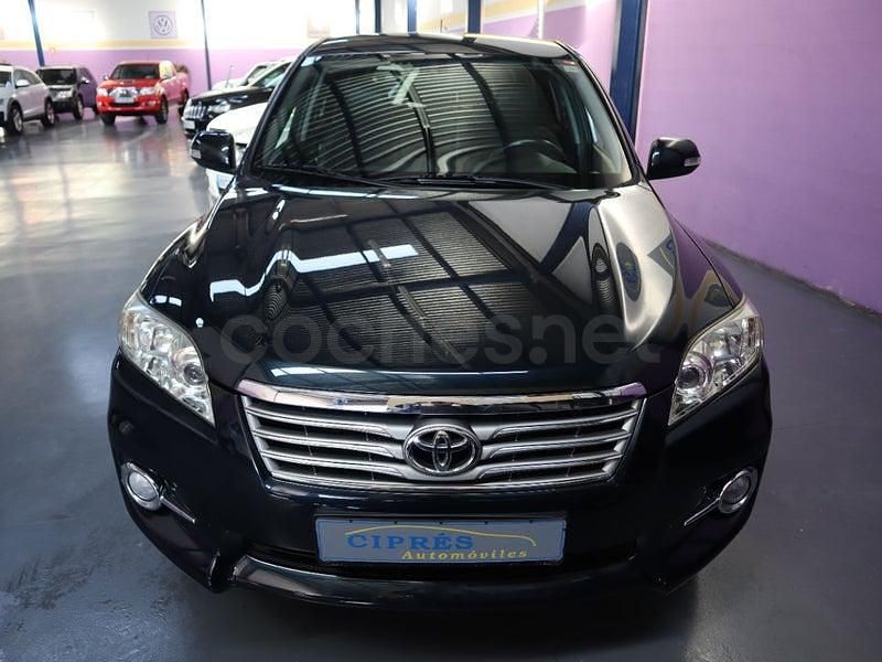 Usado Toyota RAV4 Executive 150 CV (110 kW) 2011 Gris / plata SUV