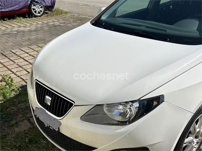 Blanco Usado 2010 Seat Ibiza Copa Berlina | 5500 € (Buen precio) - Imagen 1/4