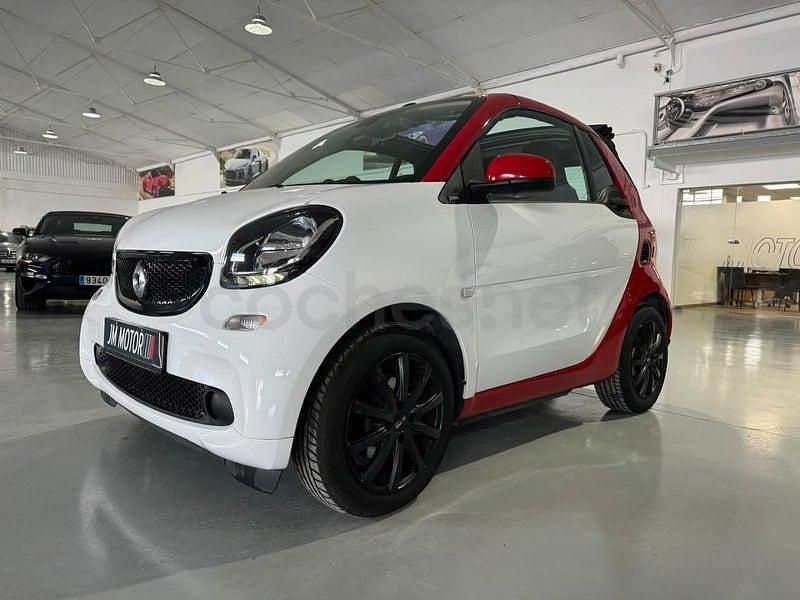 Usado Smart ForTwo Cabrio 71 CV (52 kW) 2017 Blanco Descapotable