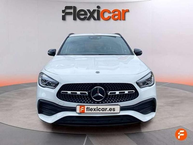 Usado Mercedes GLA200 150 CV (110 kW) 2020 Blanco SUV