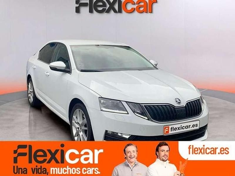 Blanco Usado 2020 Skoda Octavia Ambition Utilitario | 13.790 € (Super precio) - Imagen 1/4