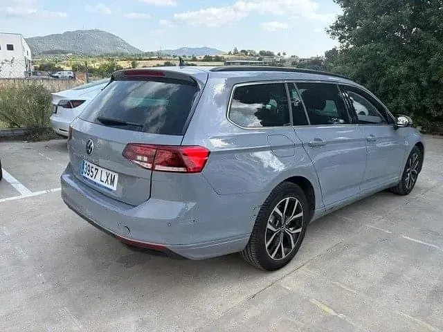 Usado VW Passat Executive 150 CV (110 kW) 2022 Familiar