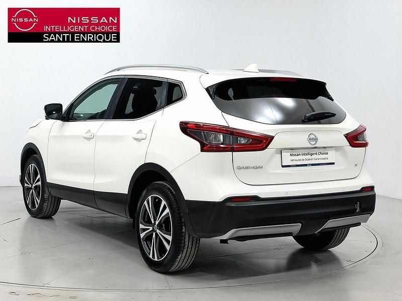Usado Nissan Qashqai N-Connecta 116 CV (85 kW) 2018 Blanco SUV