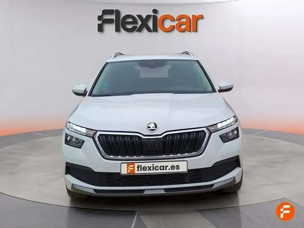 Käytetty Skoda Kamiq Ambition 150 HP (110 kW) 2022 Valkoinen Katumaasturi