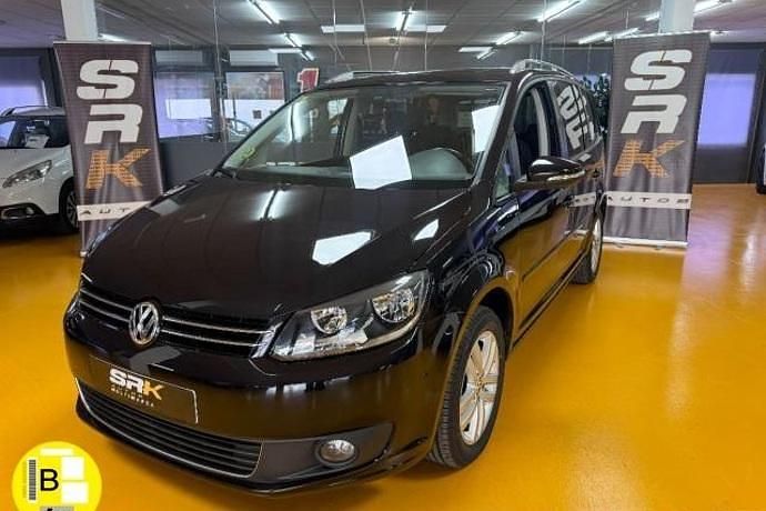 Usado VW Touran Advance 105 CV (77 kW) 2015 Negro Monovolumen