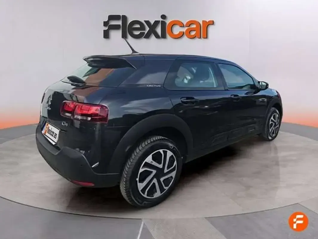 Usado Citroën C4 Cactus 102 CV (75 kW) 2020 Negro Utilitario