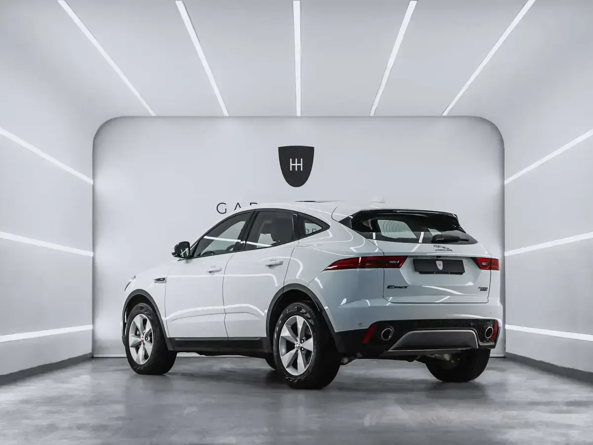 Usado Jaguar E-Pace S 249 CV (183 kW) 2018 Blanco SUV