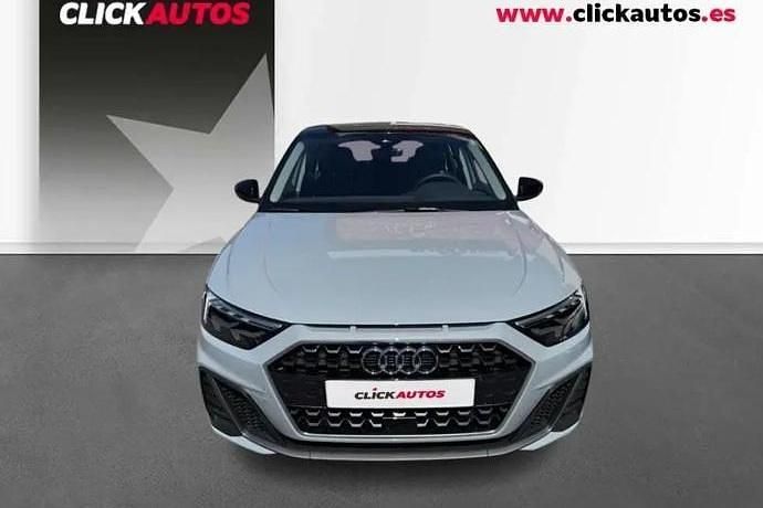 Usado Audi A1 S-Line 116 CV (85 kW) 2025 Rojo SUV