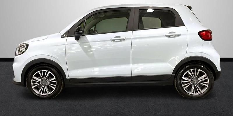 Nuevo Leapmotor T03 69 kW (95 CV) 2025 Gris Utilitario